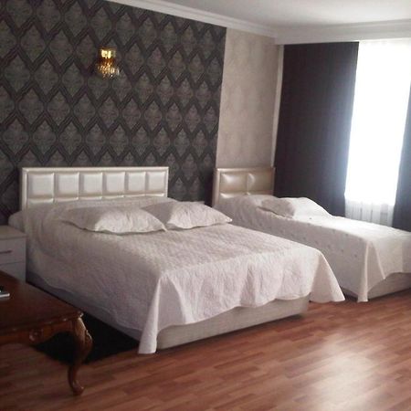 Xudaferin Hotel Baku Ruang foto