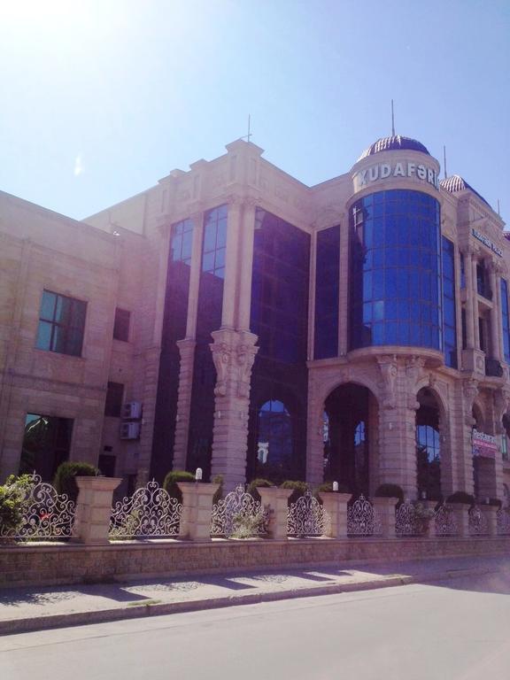Xudaferin Hotel Baku Bagian luar foto