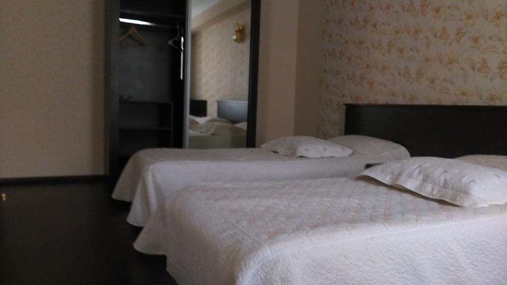 Xudaferin Hotel Baku Bagian luar foto